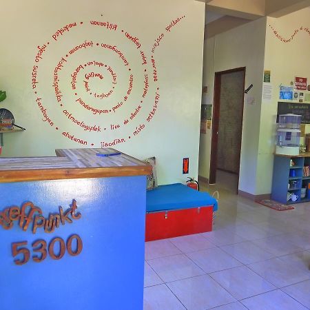 Treffpunkt 5300 Hostel Puerto Princesa Eksteriør bilde
