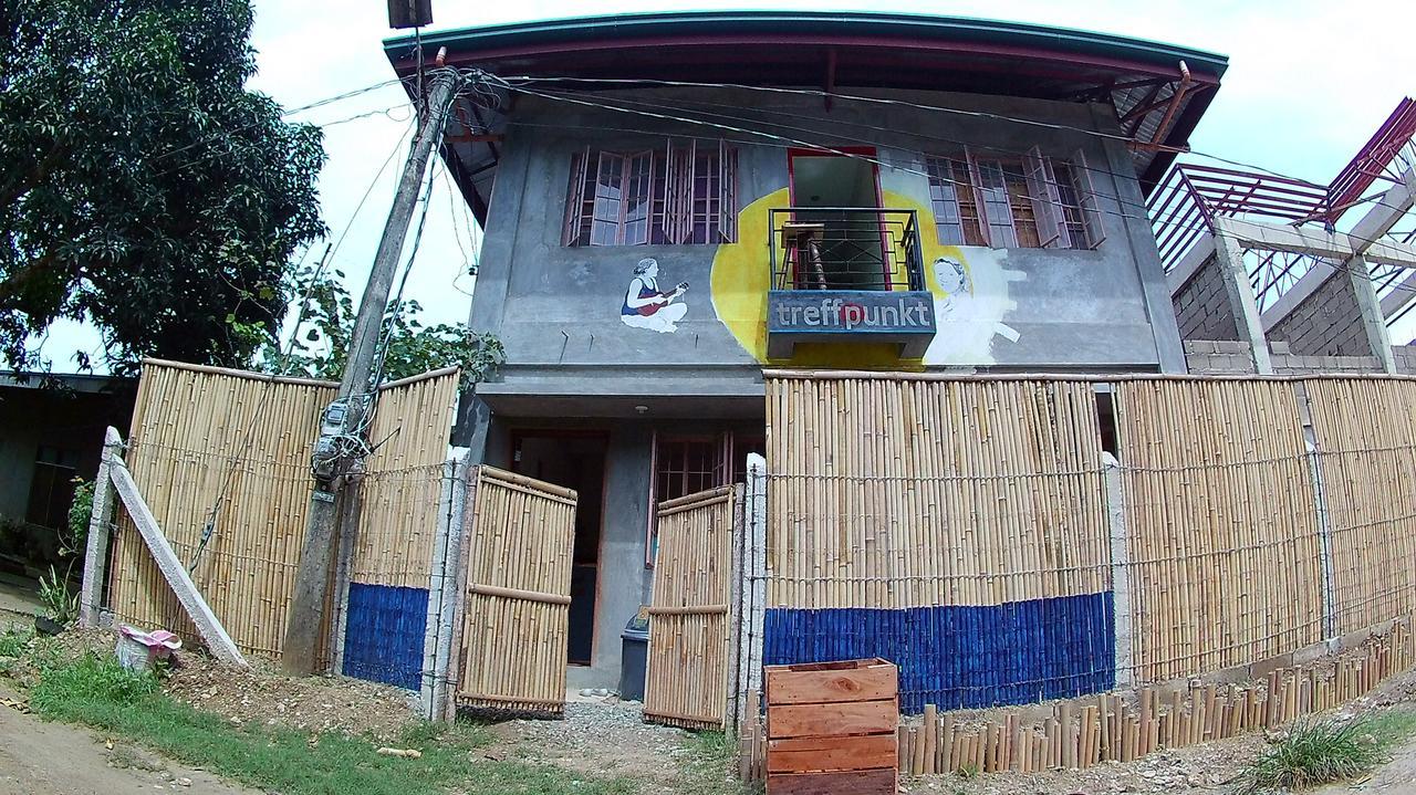 Treffpunkt 5300 Hostel Puerto Princesa Eksteriør bilde
