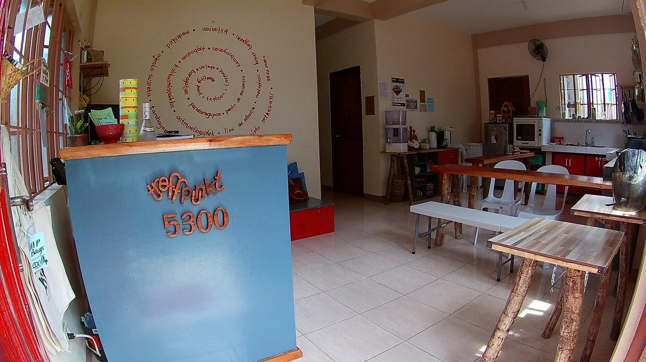 Treffpunkt 5300 Hostel Puerto Princesa Eksteriør bilde