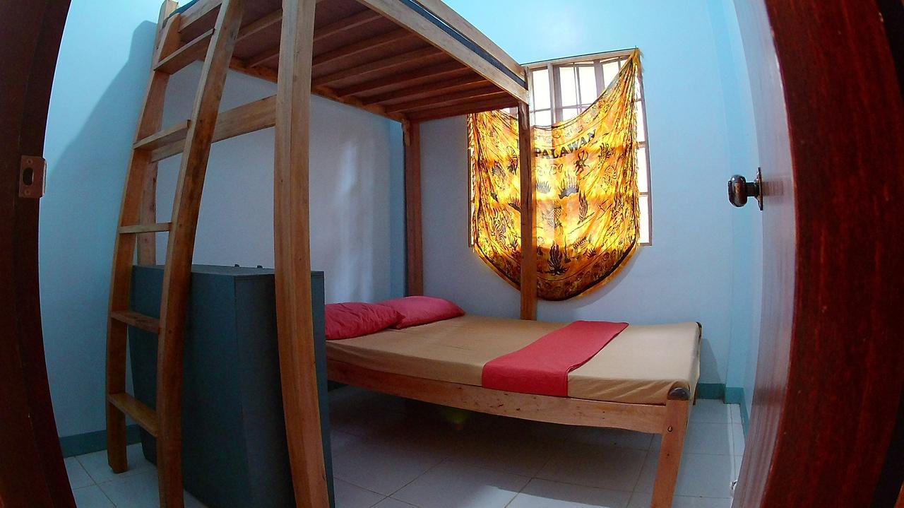 Treffpunkt 5300 Hostel Puerto Princesa Eksteriør bilde